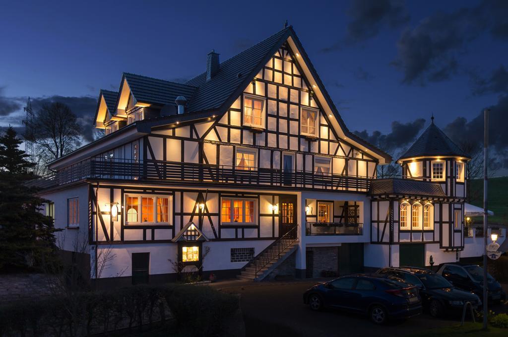 Landhotel Repetal Attendorn Exteriör bild